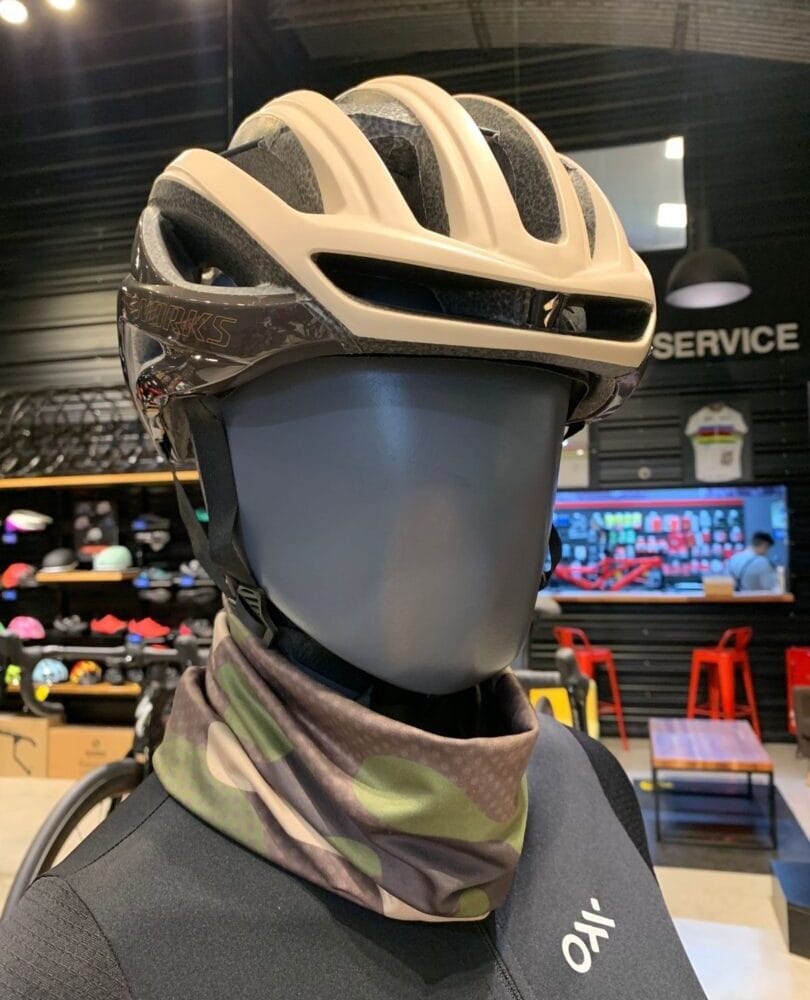 CUELLITO SUICO - Camuflado